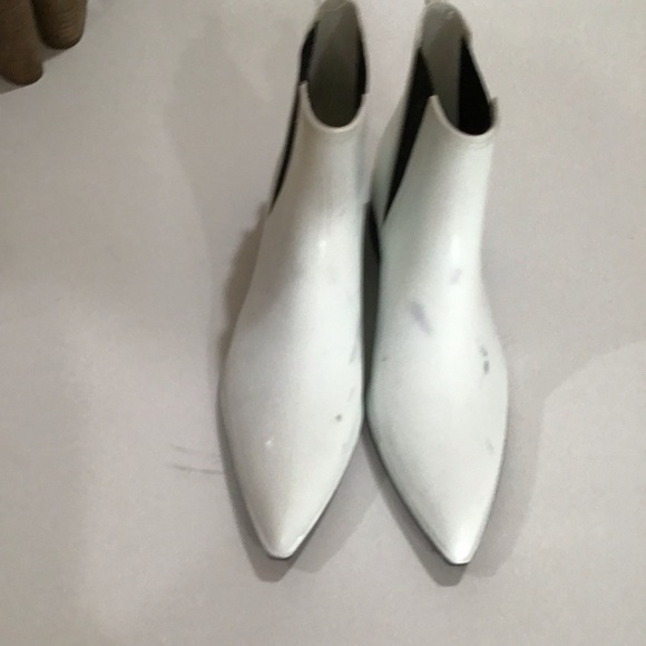 Jeffrey Campbell white Chelsea rubber booties size 8 Stormy rubber - Picture 2 of 6
